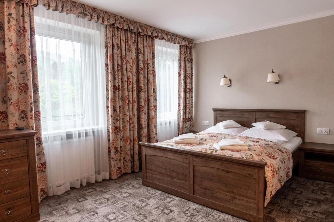 Hotel Pod Jeleniem Сверадув-Здруй Экстерьер фото